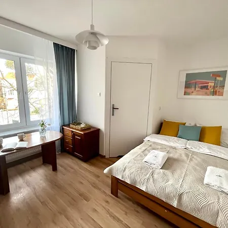 Πανσιόν Agapella Apartamemty- Agapella 250m From The Σόποτ