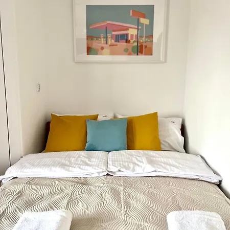 Πανσιόν Agapella Apartamemty- Agapella 250m From The Σόποτ