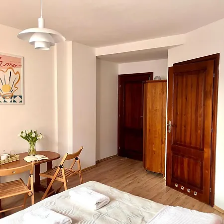 Agapella 250m From The - Agapella Apartamemty בית הארחה