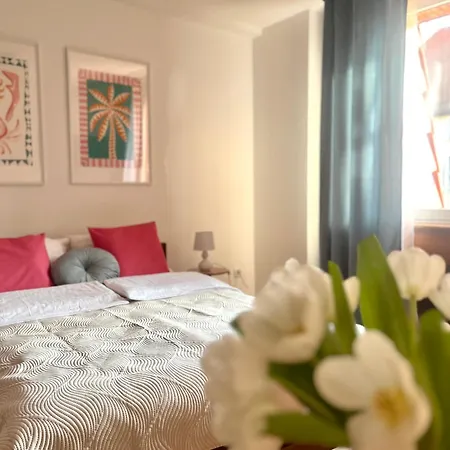 Agapella Apartamemty- Agapella 250m From The 3* סופוט