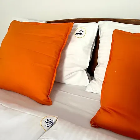 Agapella Apartamemty- Agapella 250m From The 게스트하우스